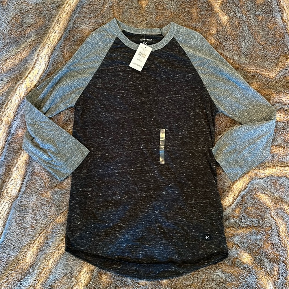 Depart West Buckle Tee Shirt NWT Size Small